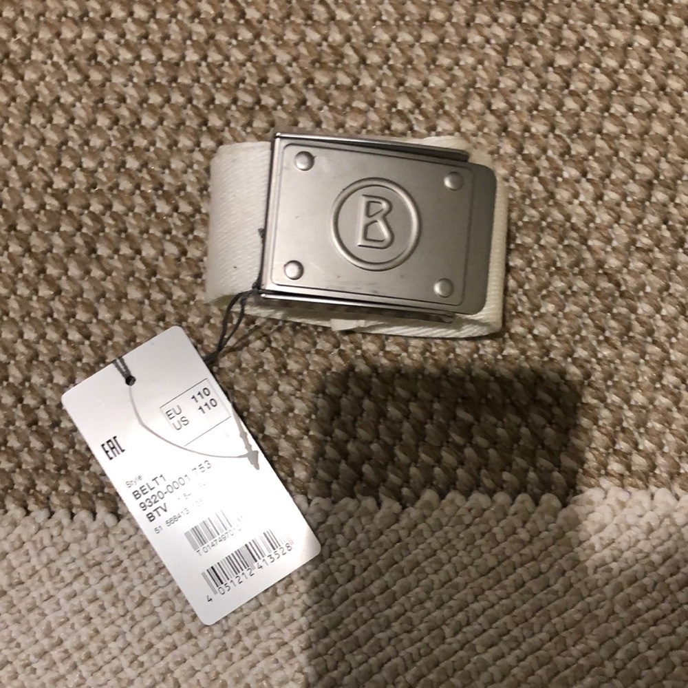 NWT White Belt by Bogner